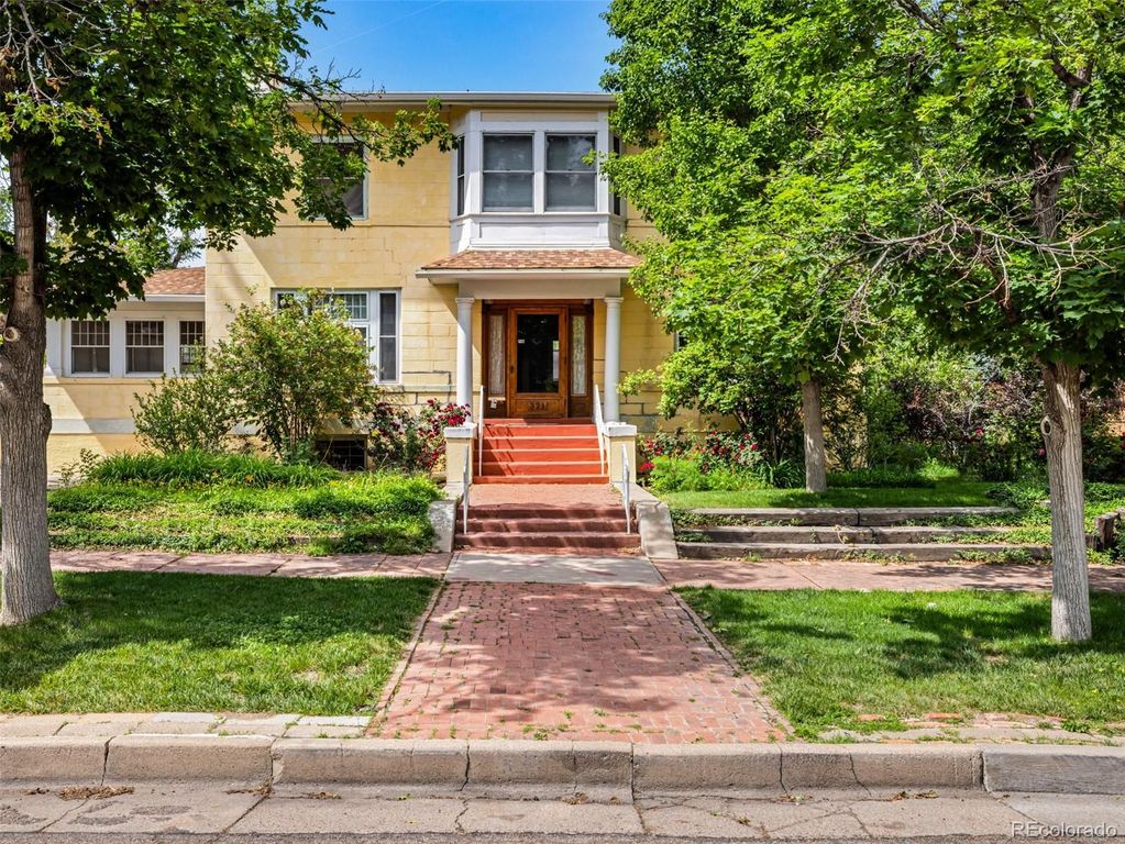321 W 18th Street, Pueblo, CO 81003