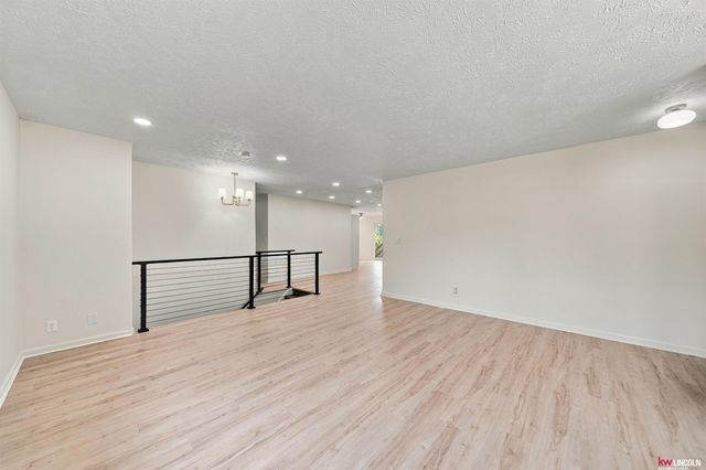 6932 Antler Drive, Lincoln, NE 68516