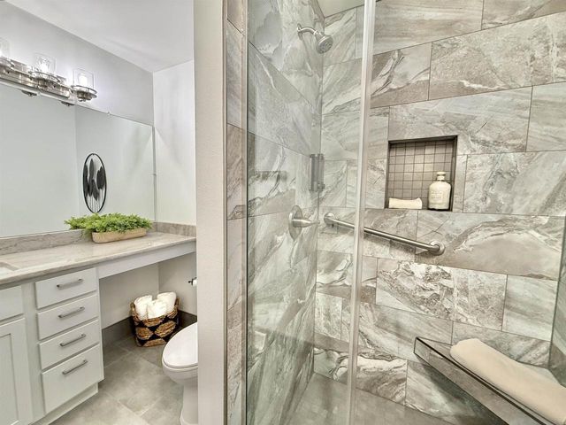 4336 E Wood Trail, Beloit, WI 53511