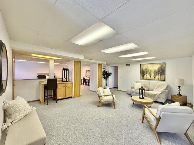 4336 E Wood Trail, Beloit, WI 53511