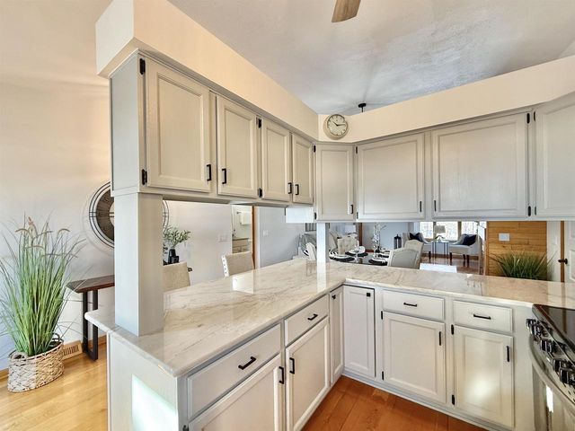 4336 E Wood Trail, Beloit, WI 53511