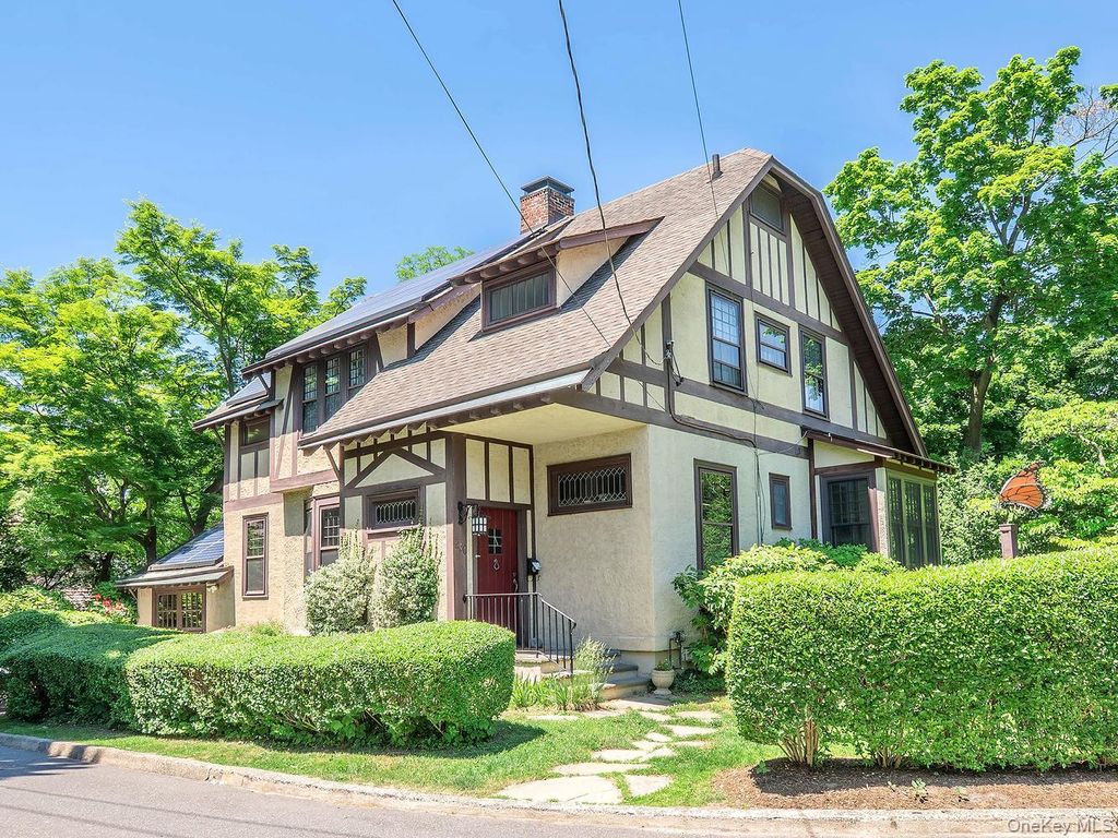 230 Littleworth Lane, Sea Cliff, NY 11579 — exterior