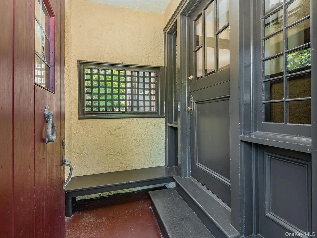 230 Littleworth Lane, Sea Cliff, NY 11579 — photo 4