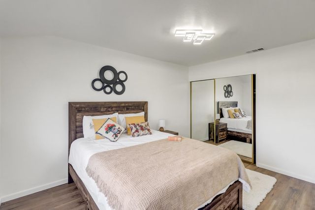 10556 Olson Dr, Rancho Cordova, CA 95670