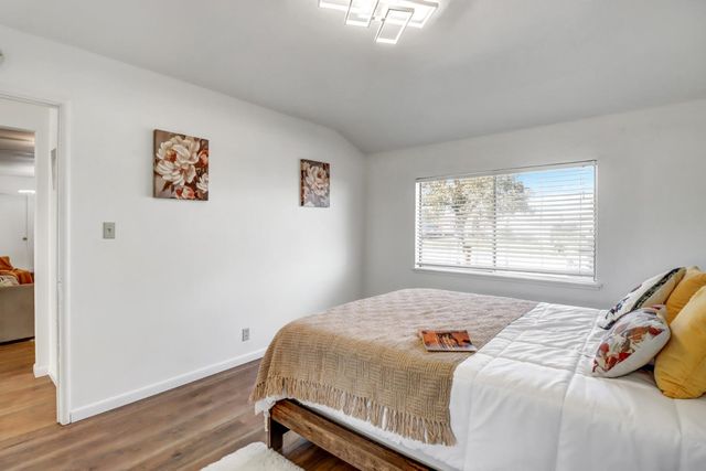 10556 Olson Dr, Rancho Cordova, CA 95670