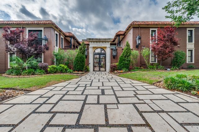 5932 Sandhurst Lane 113, Dallas, TX 75206