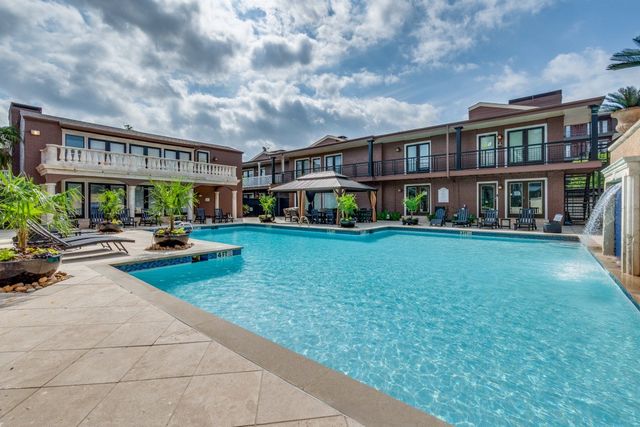 5932 Sandhurst Lane 113, Dallas, TX 75206