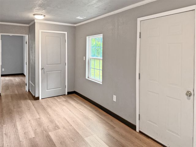 18023 Lakeview Boulevard, Mabank, TX 75156