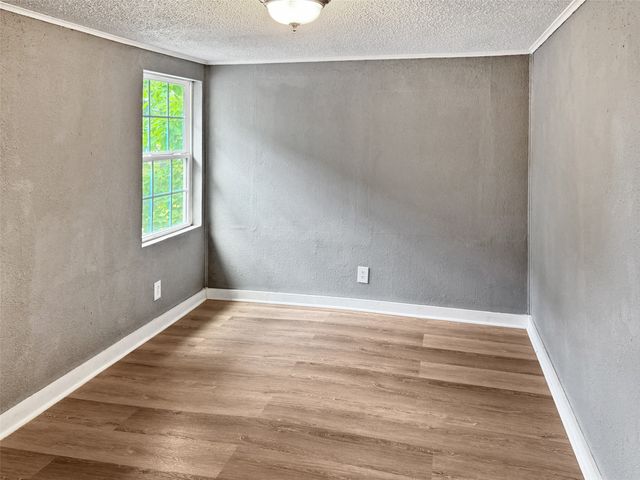 18023 Lakeview Boulevard, Mabank, TX 75156