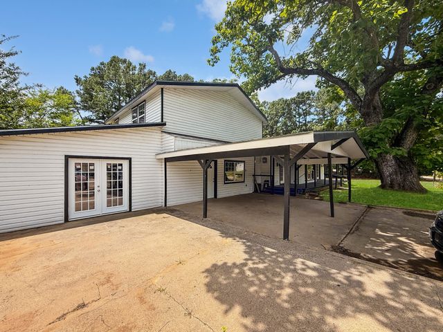 18023 Lakeview Boulevard, Mabank, TX 75156
