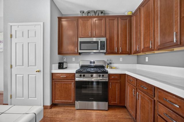 3561 N Maddiewood Cir, Sacramento, CA 95827