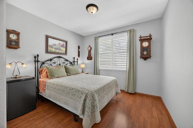 3561 N Maddiewood Cir, Sacramento, CA 95827