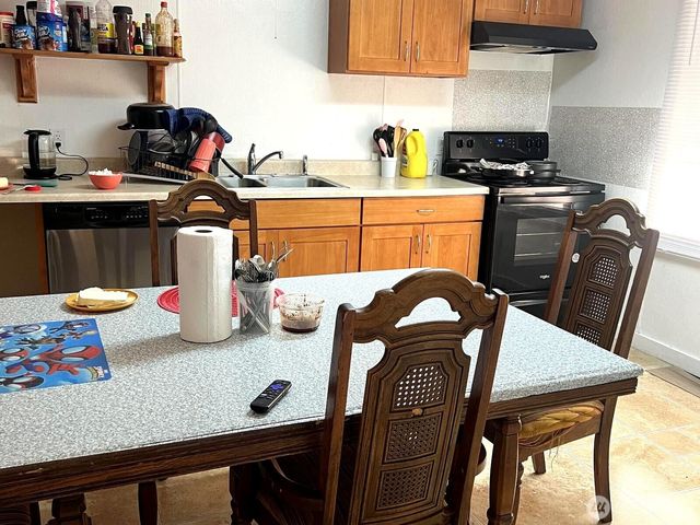 6323 100 Street SW, Lakewood, WA 98499