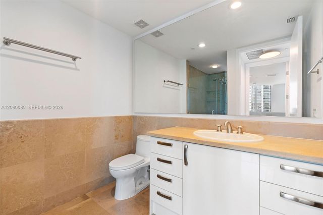 5959 Collins Avenue 1101, Miami Beach, FL 33140