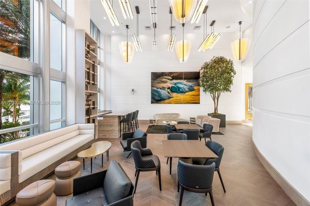5959 Collins Avenue 1101, Miami Beach, FL 33140