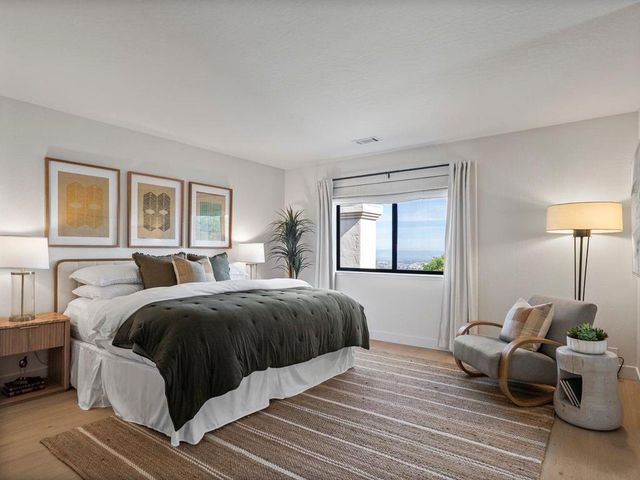 731 Lakemead Way, Redwood City, CA 94062