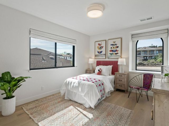 731 Lakemead Way, Redwood City, CA 94062