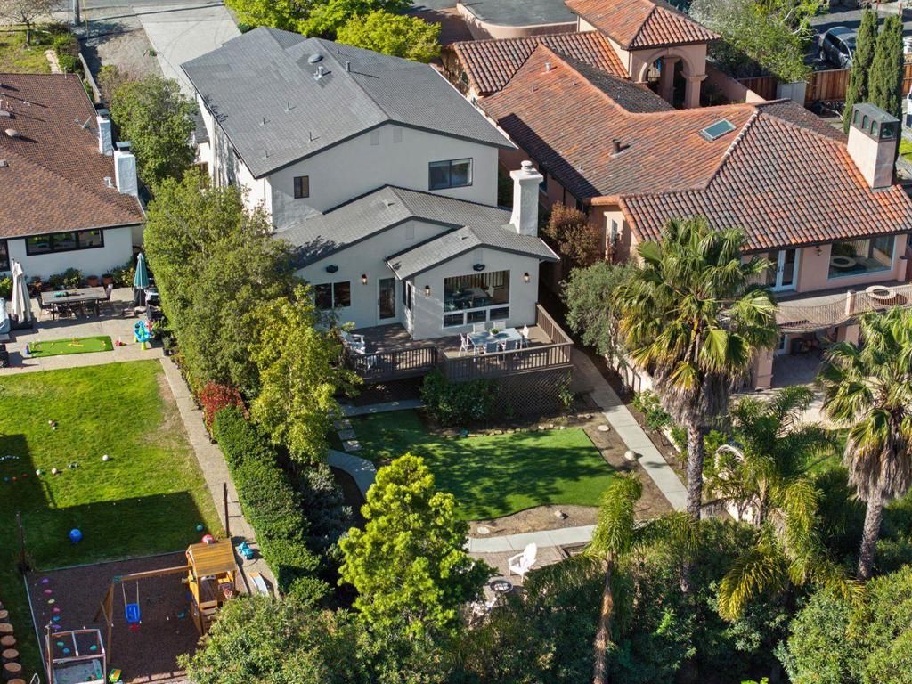 Image 39 of property listing at 731 Lakemead Way, Redwood City, CA 94062