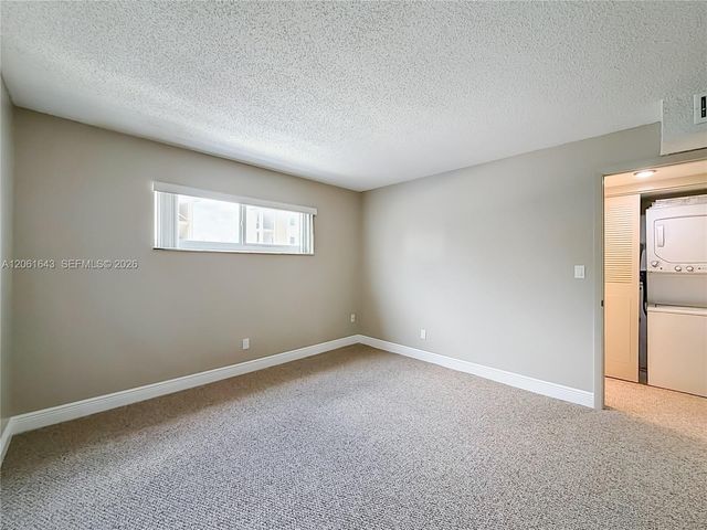 6211 SW 37th Street 108, Davie, FL 33314