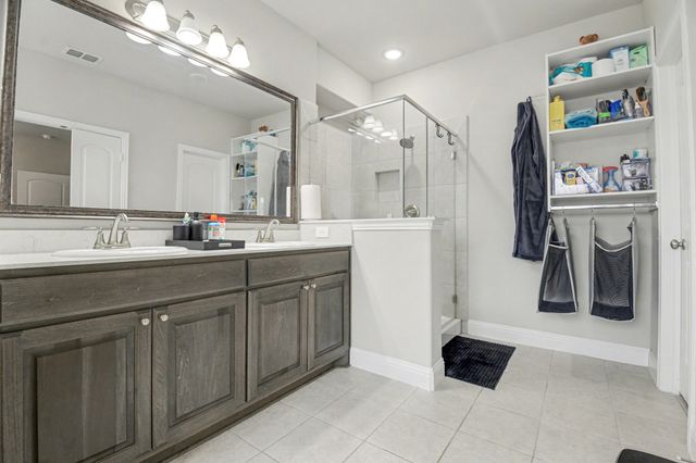 686 Navasota Drive, Crandall, TX 75114