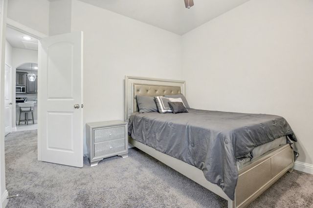 686 Navasota Drive, Crandall, TX 75114