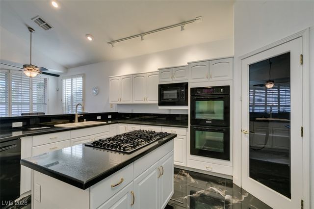 174 Buena Court, Henderson, NV 89074