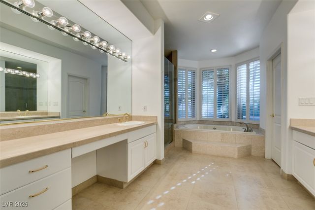 174 Buena Court, Henderson, NV 89074