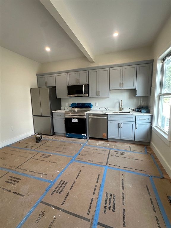 5 Walnut Ave 1, Stoughton, MA 02072