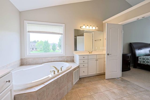 8096 Cherry Laurel Drive, Liberty Twp, OH 45044