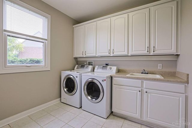 8096 Cherry Laurel Drive, Liberty Twp, OH 45044