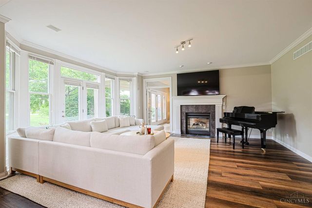 8096 Cherry Laurel Drive, Liberty Twp, OH 45044