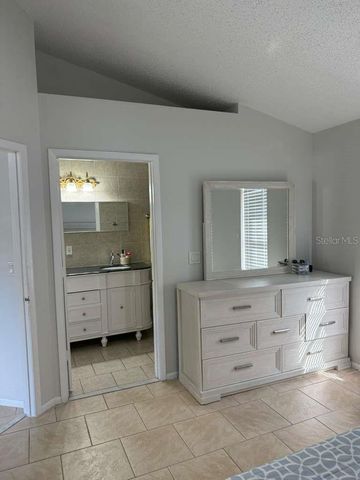 1421 MOHRLAKE DRIVE, Brandon, FL 33511