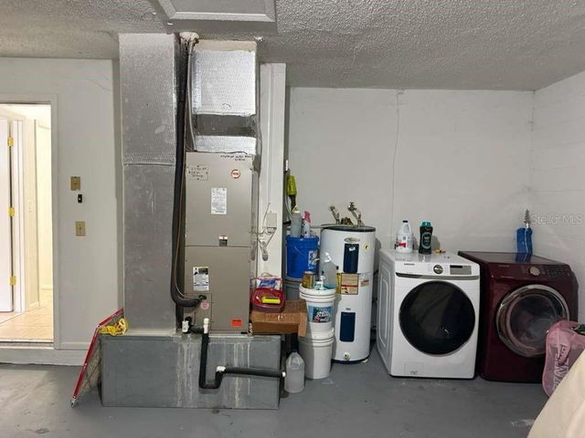 1421 MOHRLAKE DRIVE, Brandon, FL 33511