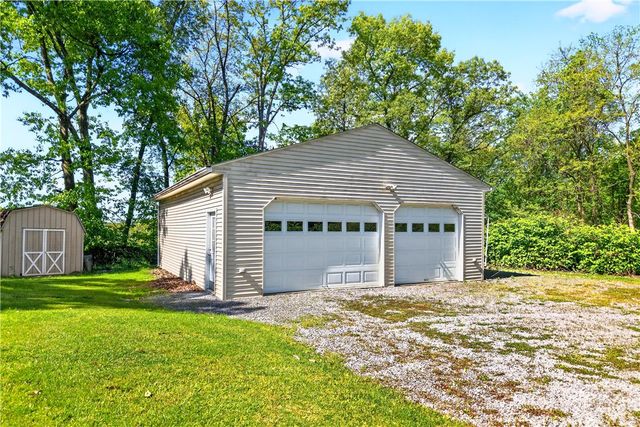 156 ONeil Lane, Ohio Twp, PA 15237