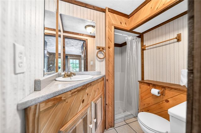 156 ONeil Lane, Ohio Twp, PA 15237