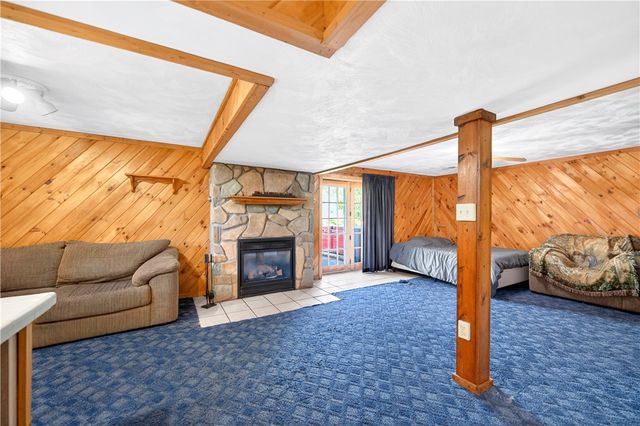 156 ONeil Lane, Ohio Twp, PA 15237
