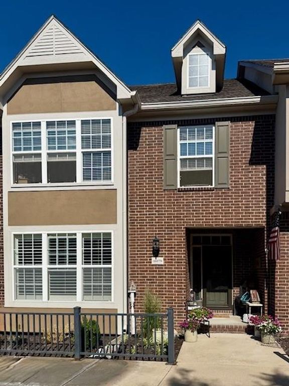 16079 S Brookfield Street, Olathe, KS 66062
