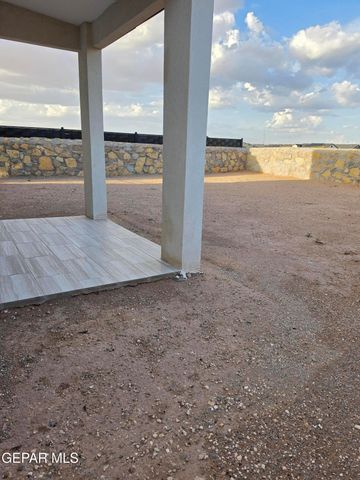 1188 Summer Rain Street, El Paso, TX 79928