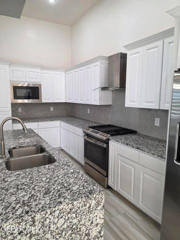 1188 Summer Rain Street, El Paso, TX 79928
