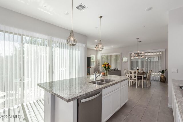 1914 N 140TH Avenue, Goodyear, AZ 85395