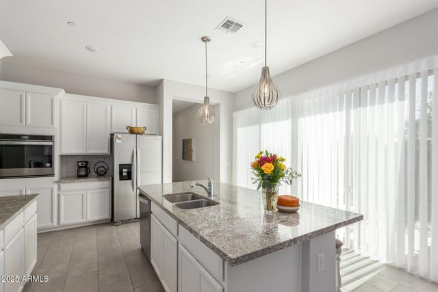 1914 N 140TH Avenue, Goodyear, AZ 85395