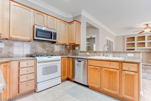 809 Royal Birch Lane, Las Vegas, NV 89144