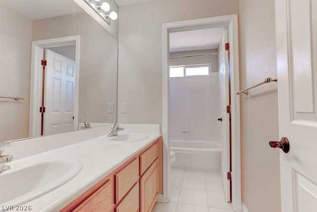809 Royal Birch Lane, Las Vegas, NV 89144