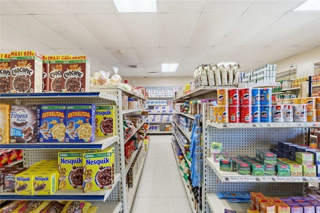 593 Weeden Street, Pawtucket, RI 02860