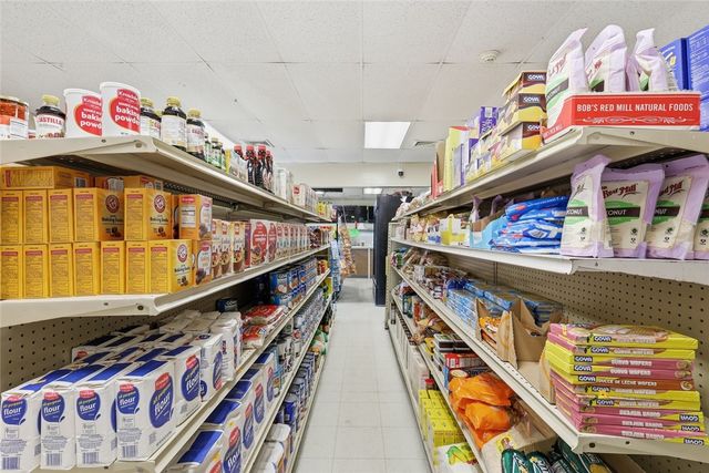 593 Weeden Street, Pawtucket, RI 02860