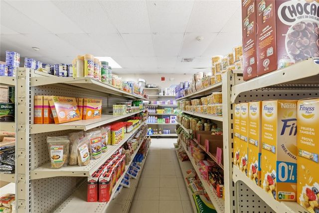 593 Weeden Street, Pawtucket, RI 02860