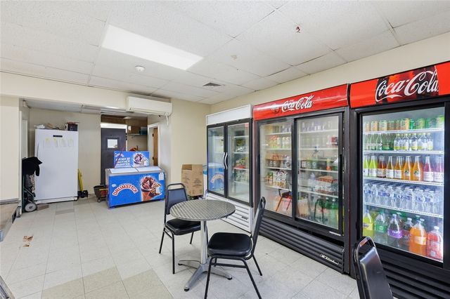 593 Weeden Street, Pawtucket, RI 02860