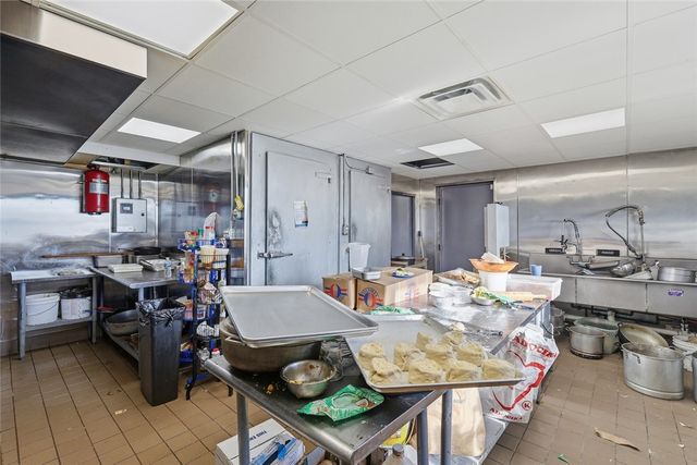 593 Weeden Street, Pawtucket, RI 02860