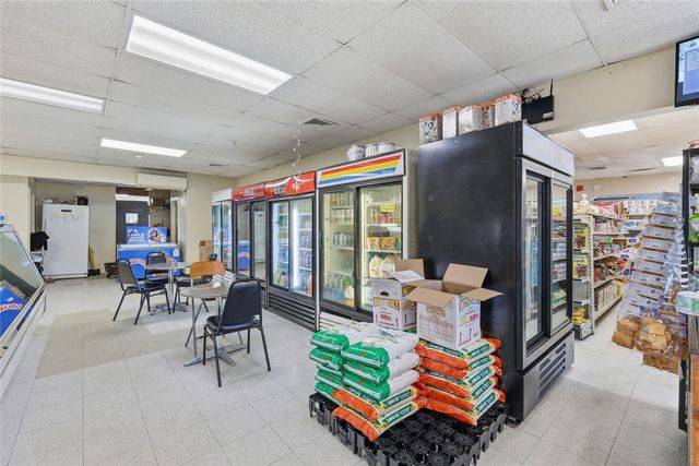 593 Weeden Street, Pawtucket, RI 02860