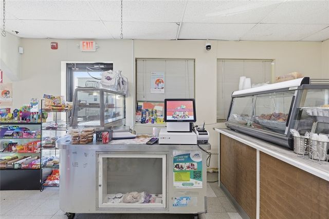 593 Weeden Street, Pawtucket, RI 02860